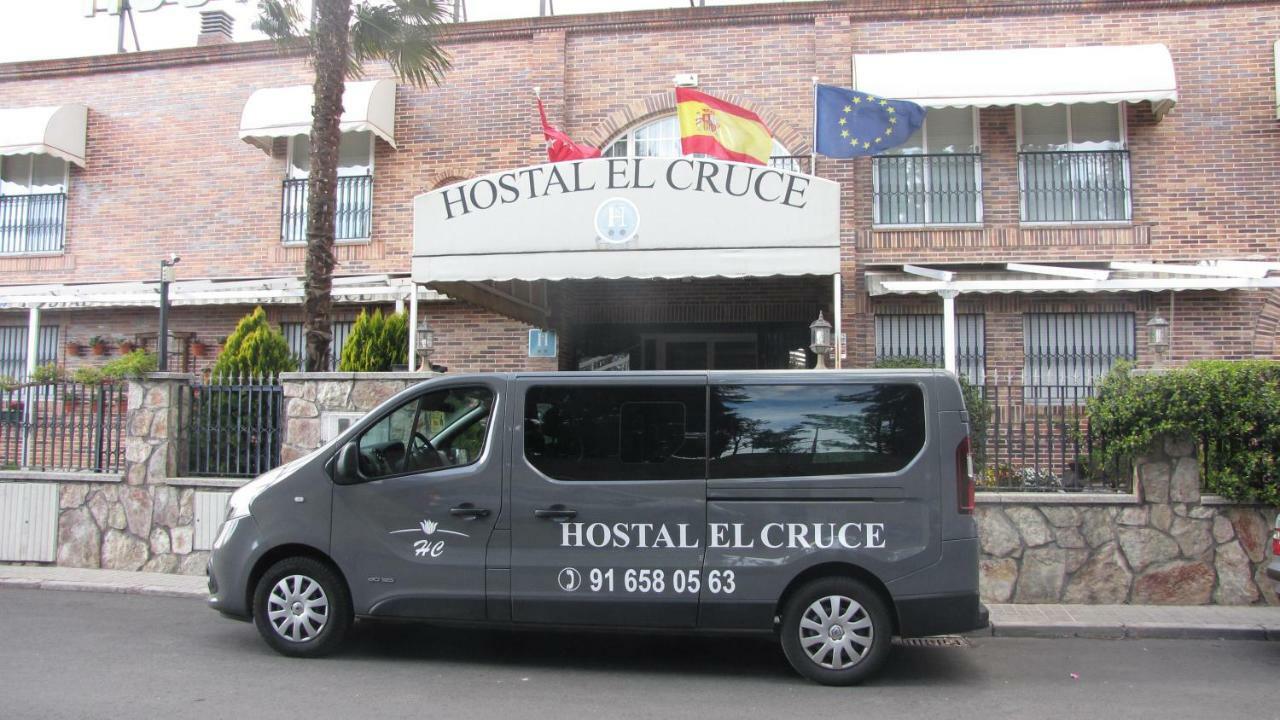 Hostal El Cruce Paracuellos de Jarama Exterior photo